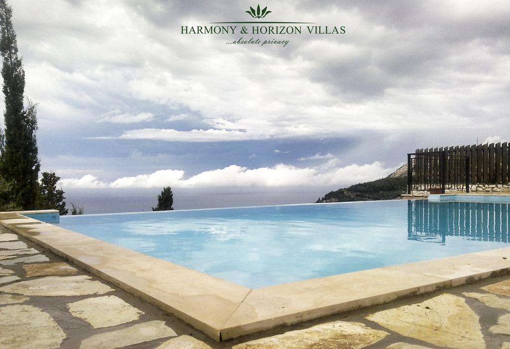 Harmony And Horizon Villas Athanion Exterior photo