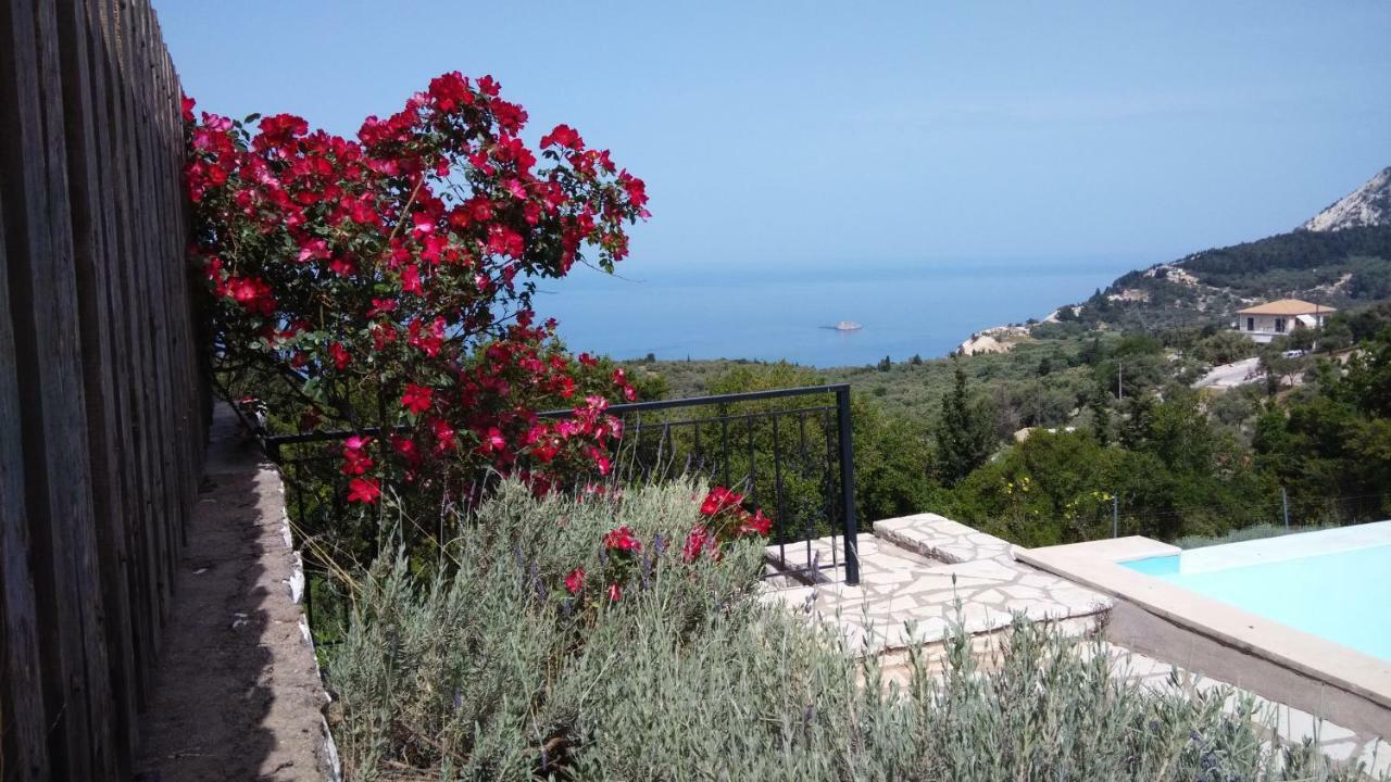 Harmony And Horizon Villas Athanion Exterior photo